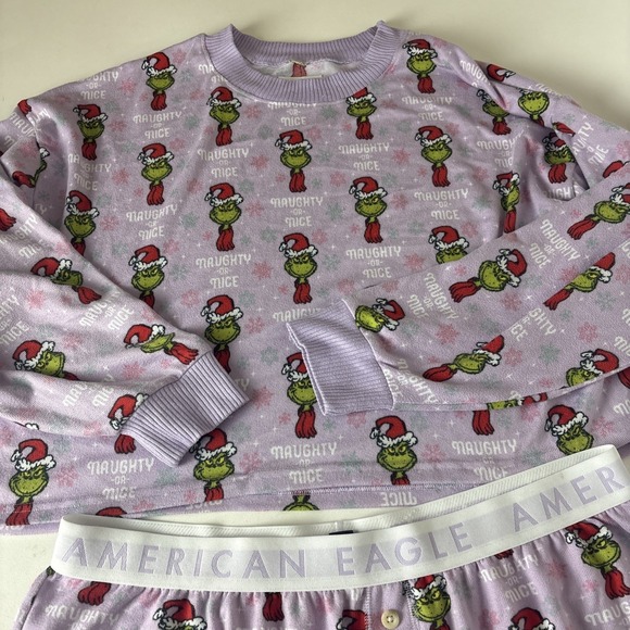 American Eagle Grinch Santa Pajama Set XL Top & Shorts AE Lounge naughty or nice - Picture 3 of 13